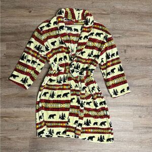 Cozy Men’s Bear Print Robe